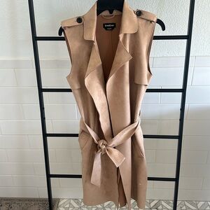 BEBE Women’s long vest